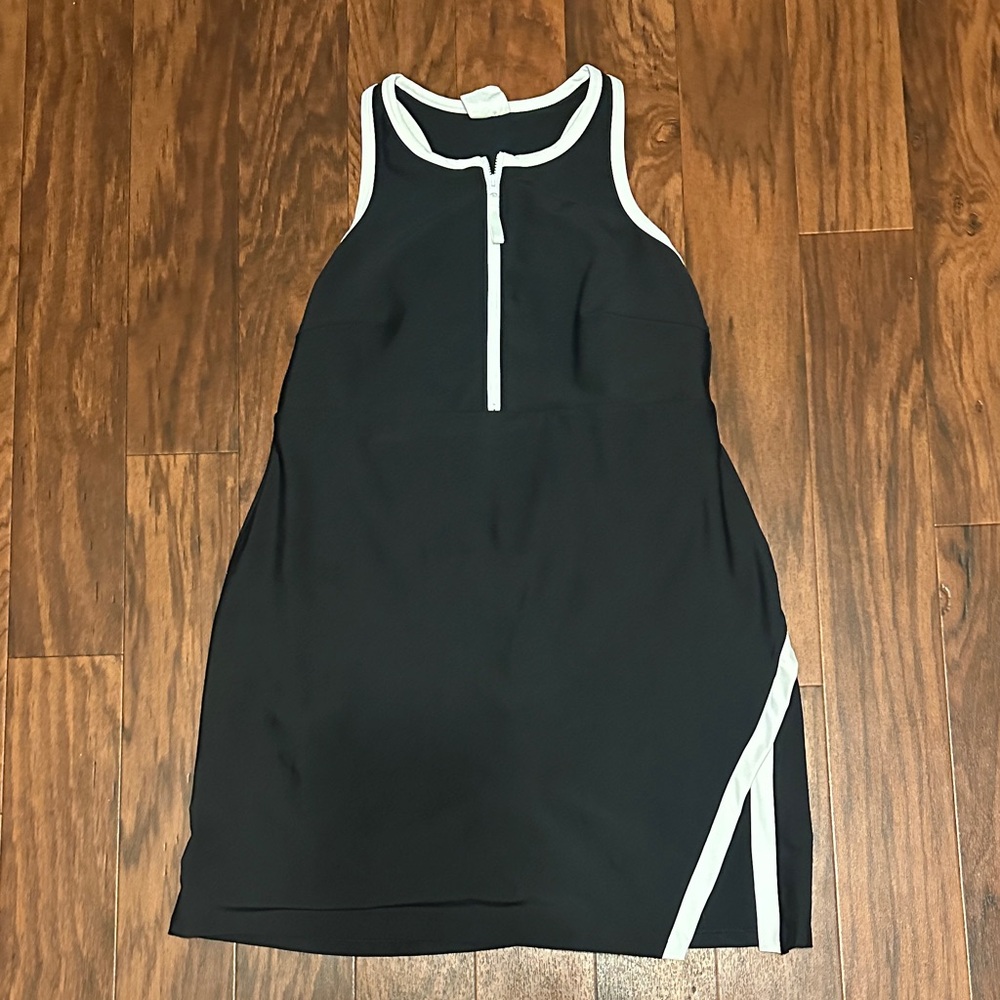 Sage Black and White Sleeveless Dress